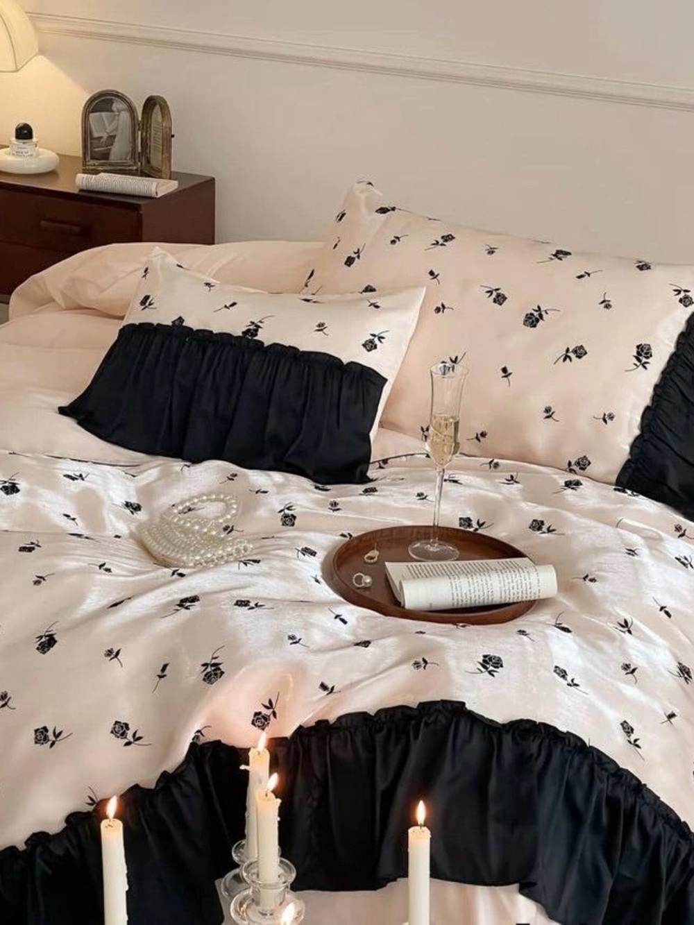 NEW / NEVER USED  - queen size duvet cover